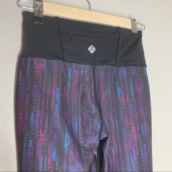 Prana Tatum Capri Leggings Mid Rise Wide Waistband - Picture 5 of 9